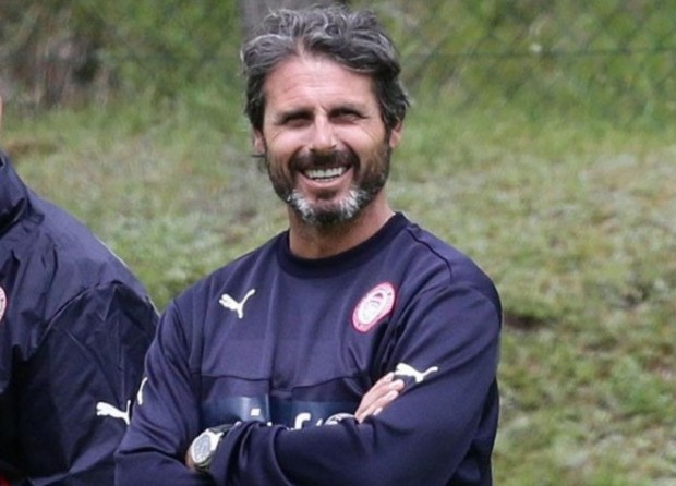 Aποβλήθηκε, αποκλείστηκε και τον… λήστεψαν