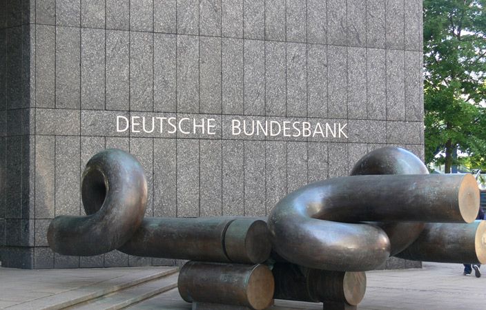 Γερμανία-Η Μπούντεσμπανκ προειδοποεί για οικονομική σταθερότητα