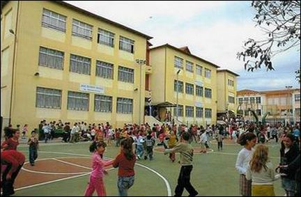 Οργανώνουν συναυλία αγάπης για μαθητή με ανεύρυσμα στον εγκέφαλο