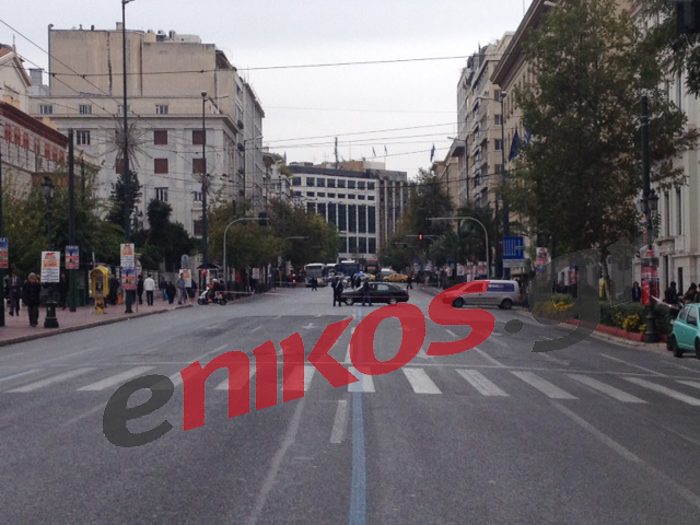 ΤΩΡΑ-ΦΩΤΟ-Κλειστή η Πανεπιστημίου