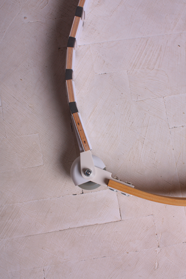 perierga.gr - Η ζώνη που γίνεται... πατίνι! perierga.gr - Η ζώνη που γίνεται... πατίνι!