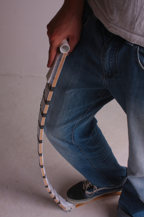 perierga.gr - Η ζώνη που γίνεται... πατίνι! perierga.gr - Η ζώνη που γίνεται... πατίνι!