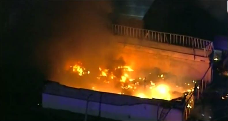 BINTEO-Στις φλόγες το Φέργκιουσον