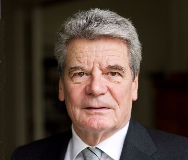 Τσεχία-Ο πρόεδρος της Γερμανίας δέχθηκε αυγό στο κεφάλι