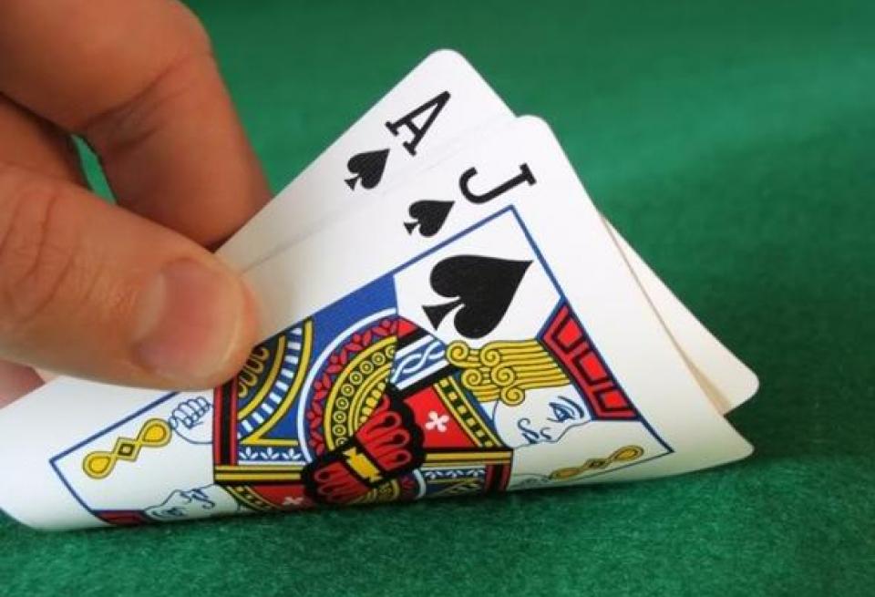 Από την τσόχα στα… κρατητήρια