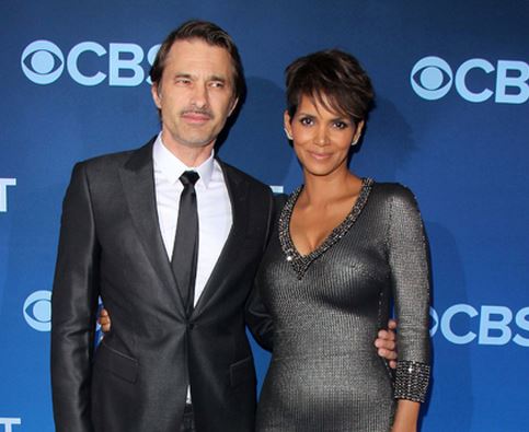 Προβλήματα για Μπέρι-Μαρτίνεζ