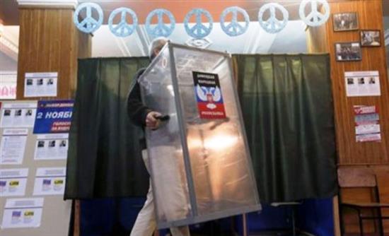 Άνοιξαν οι κάλπες στις επαρχίες Ντονέτσκ και Λουχάνσκ