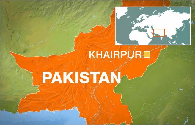 Δεκάδες νεκροί στο Πακιστάν από φρικτό τροχαίο
