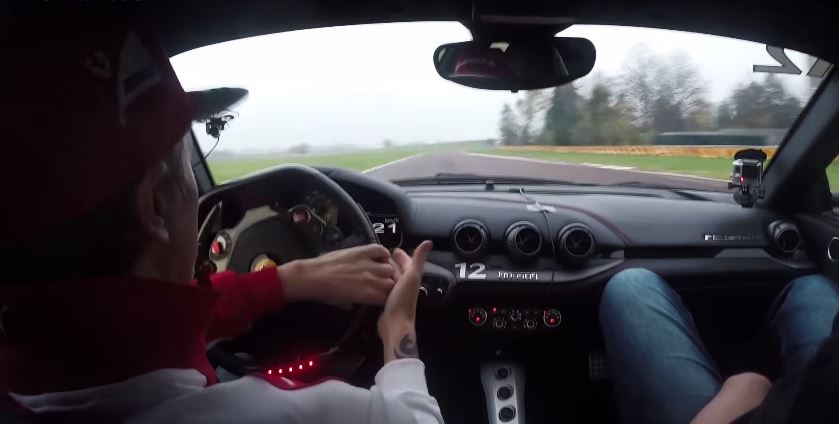 ΒΙΝΤΕΟ-Ο Κίμι «παίζει» με μία Ferrari F12
