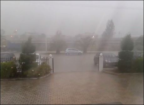 ΒΙΝΤΕΟ-Η μέρα έγινε νύχτα στη Λαμία