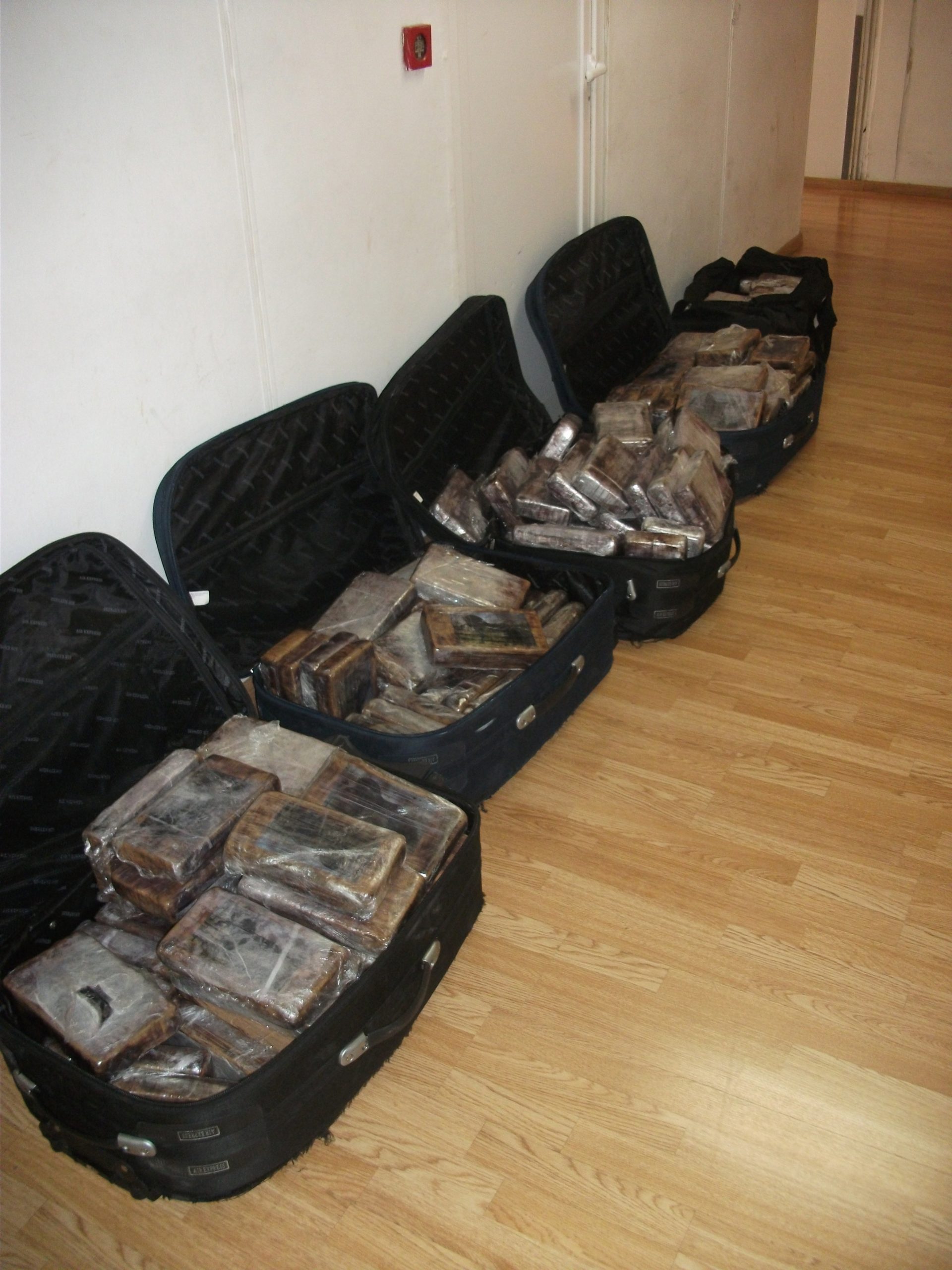 ΒΙΝΤΕΟ-ΦΩΤΟ-Ήθελαν να κάνουν την Ελλάδα αποθήκη κοκαΐνης