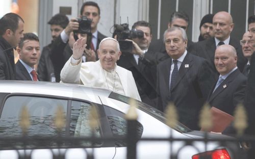 ΒΙΝΤΕΟ-Ο Πάπας Φραγκίσκος στην Αγία Σοφία και το Μπλε Τζαμί