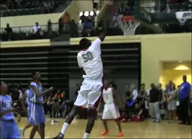 ΒΙΝΤΕΟ-Δεν μπορεί να τον σταματήσει κανείς