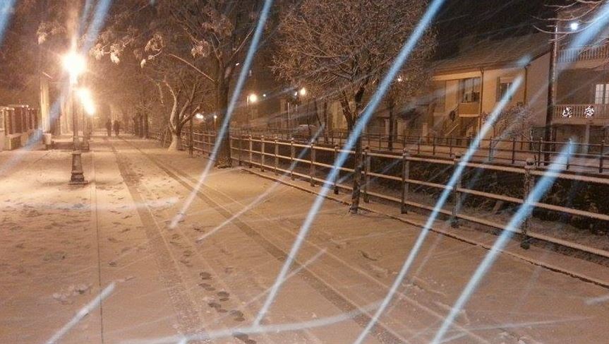 Έπεσαν τα πρώτα χιόνια στη Φλώρινα – ΒΙΝΤΕΟ