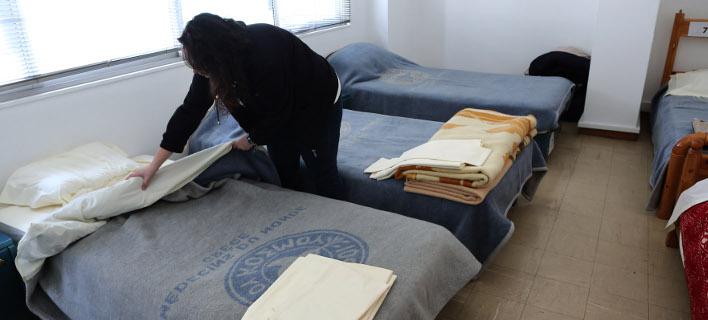 Θερμαινόμενοι χώροι κι έκτακτα μέτρα στην Περιφέρεια Αττικής