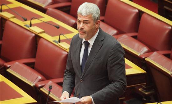 Καράμπελας: Δεκανίκια του Τσίπρα όσοι δεν ψηφίσουν για Πρόεδρο