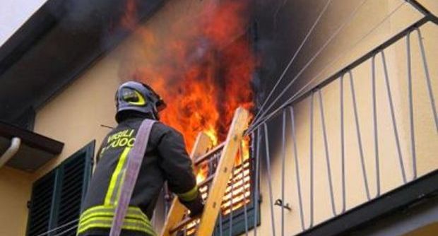 Μητέρα και γιος “έφυγαν” αγκαλιασμένοι