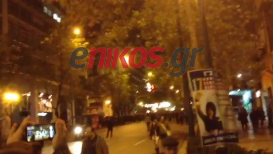 ΒΙΝΤΕΟ-Φθορές σε καταστήματα στην Πανεπιστημίου