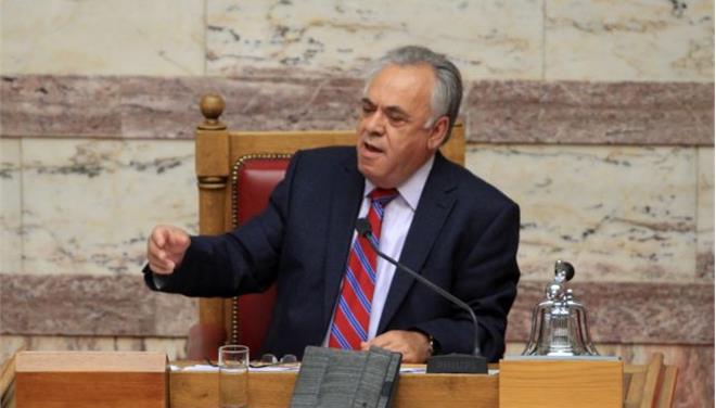 Οι διαμαρτυρίες Δραγασάκη στους βουλευτές – ΒΙΝΤΕΟ