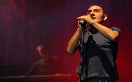 Τραγουδιστής πέθανε κατά τη διάρκεια συναυλίας