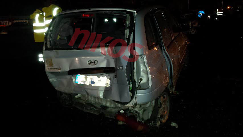 Γέμισε συντρίμμια η εθνική στο Σχηματάρι – ΦΩΤΟ