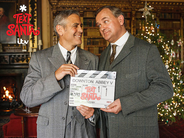 BINTEO-O Κλούνεϊ… λόρδος στον Πύργο του Downton