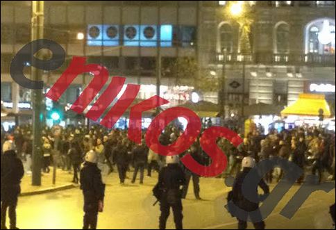 ΤΩΡΑ-Στήνουν οδοφράγματα στην Στουρνάρη