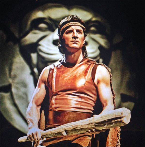 Ο Ρουβάς ντυμένος… Ηρακλής – ΒΙΝΤΕΟ