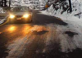 Προβλήματα στους δρόμους και διακοπή κυκλοφορίας