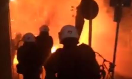 Θεσσαλονίκη-Απολογούνται 17 άτομα για τα επεισόδια