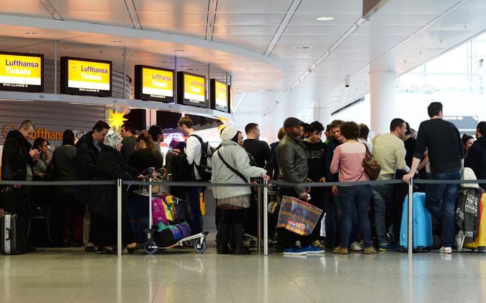 H Lufthansa ακύρωσε πάνω από 1.350 πτήσεις