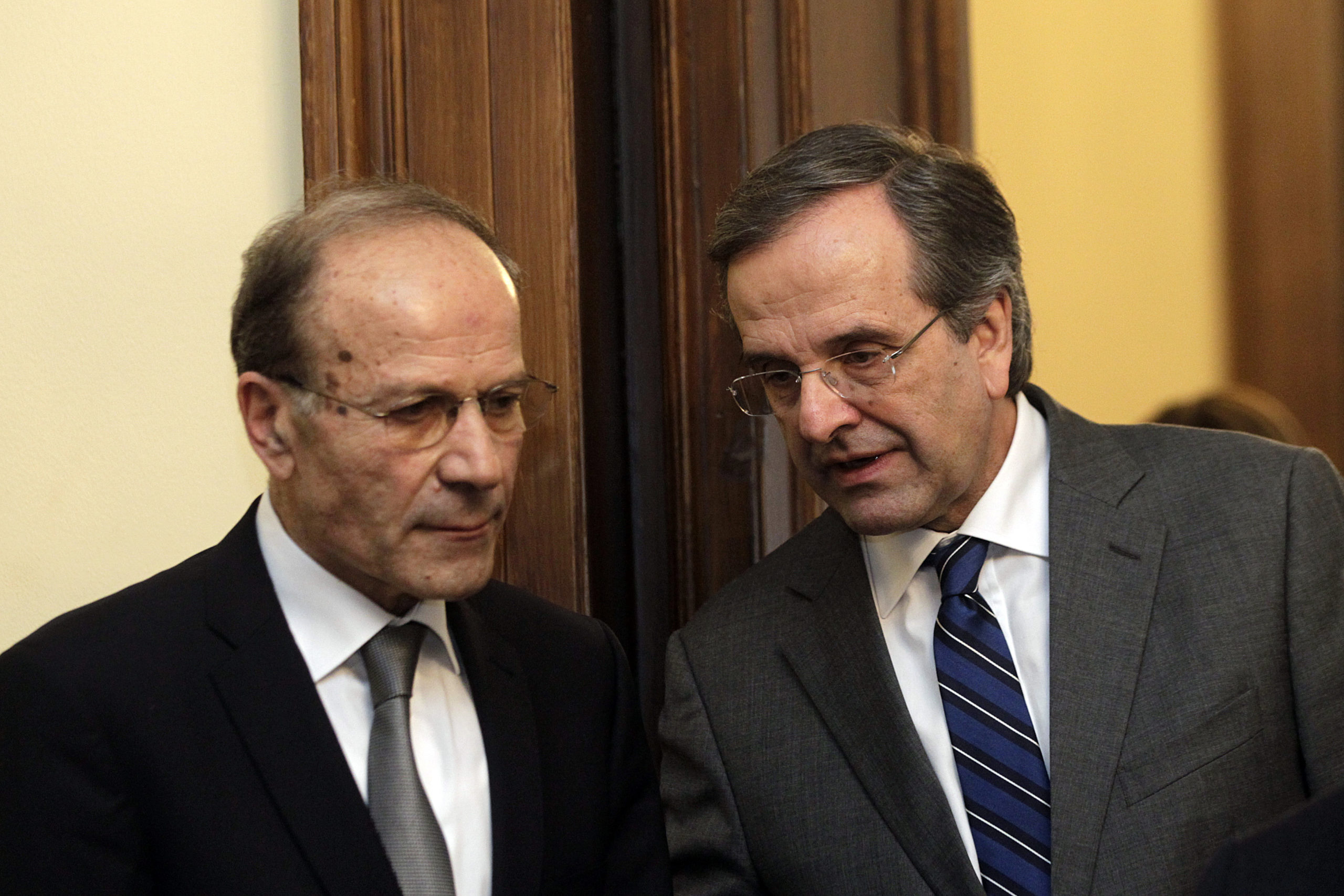 Ορκίστηκε ο υπηρεσιακός υπουργός Εσωτερικών – ΒΙΝΤΕΟ