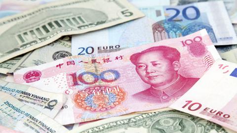 ΟΟΣΑ: Επιβράδυνση της ανάπτυξης στην ευρωζώνη