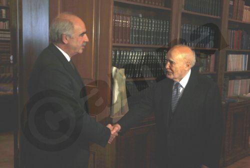 ΦΩΤΟ-Μεϊμαράκης: Η τρόικα δεν εκφράζει την Ευρώπη που θέλουμε