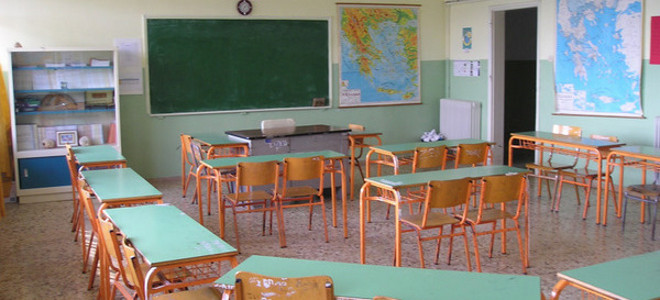Καταγγελία σοκ: Δασκάλα κλώτσησε 6χρονο μαθητή στα πλευρά