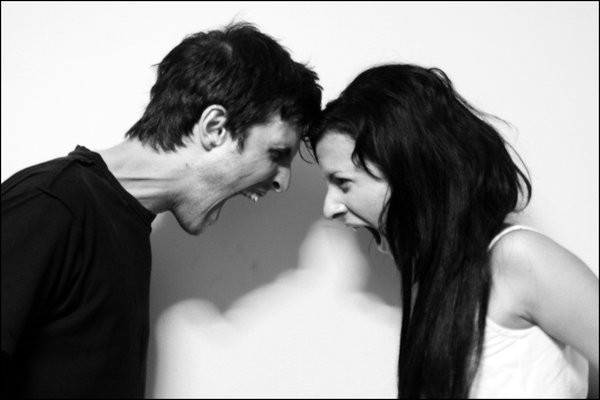 Γιατί τσακώνονται τα ζευγάρια στις γιορτές