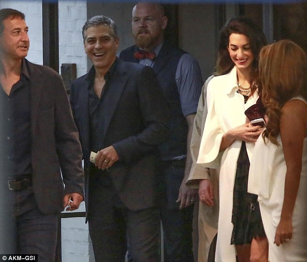 ΦΩΤΟ-Έγκυος η Αμάλ Αλαμουντίν;