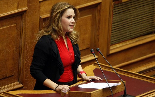 Ιατρίδη: Θα τηρήσω την ίδια στάση και στις τρεις ψηφοφορίες