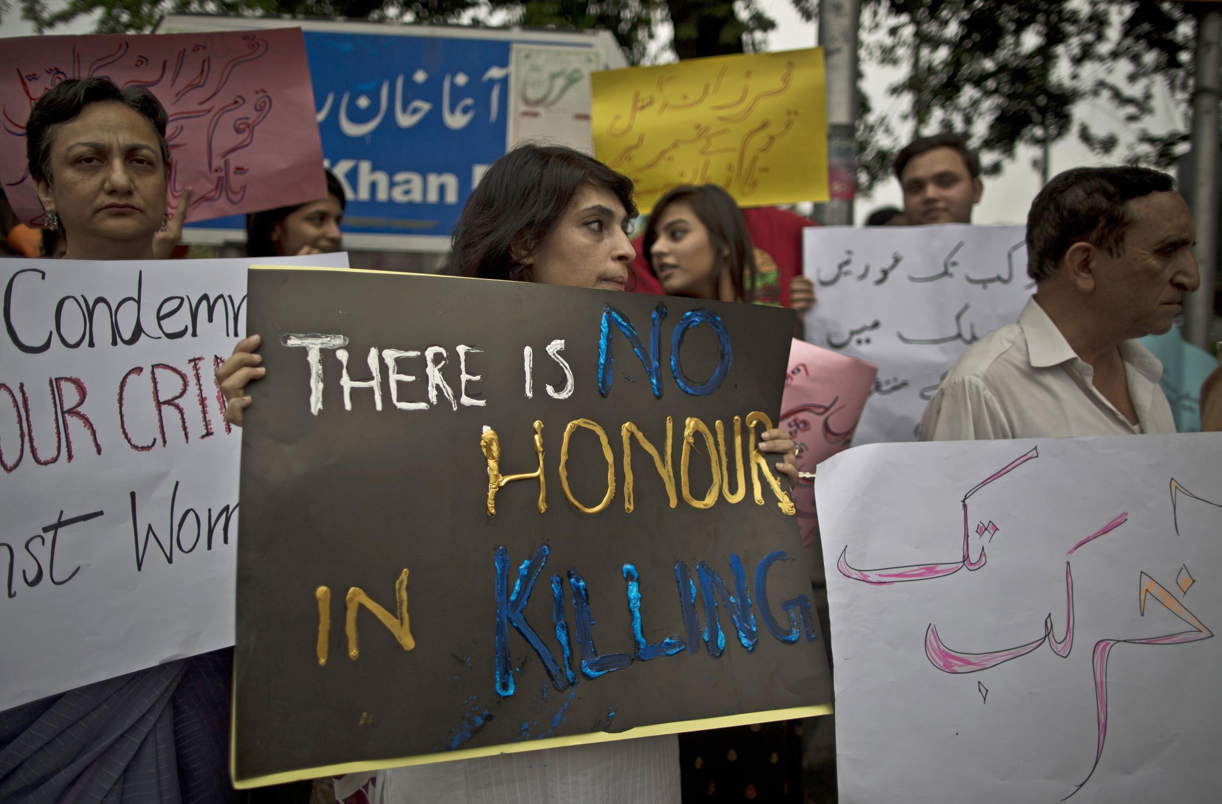 Έγκλημα τιμής με 6 θύματα στο Πακιστάν