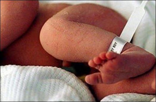 Μήνυση κατά του πατέρα έχει καταθέσει η μητέρα της 11χρονης