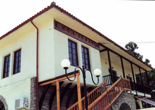 Εργάζεται σε δήμο καταδικασμένος για παιδεραστία