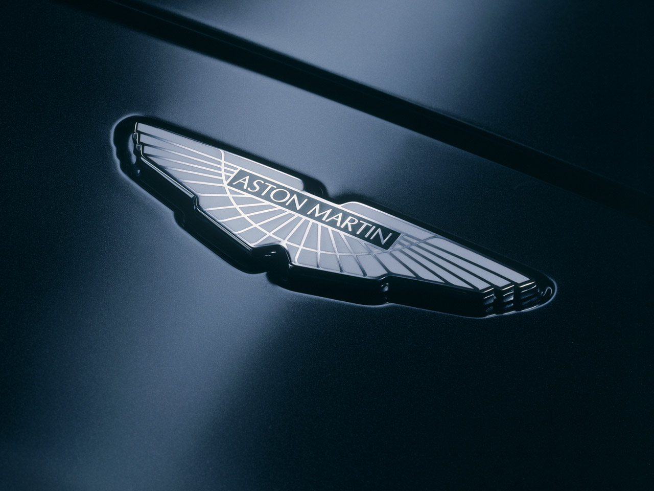 ΦΩΤΟ-Η νέα Aston Martin του 007