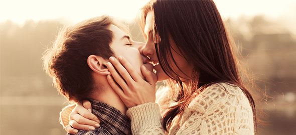 Τα 12 σημάδια που δείχνουν ότι είσαι ερωτευμένη