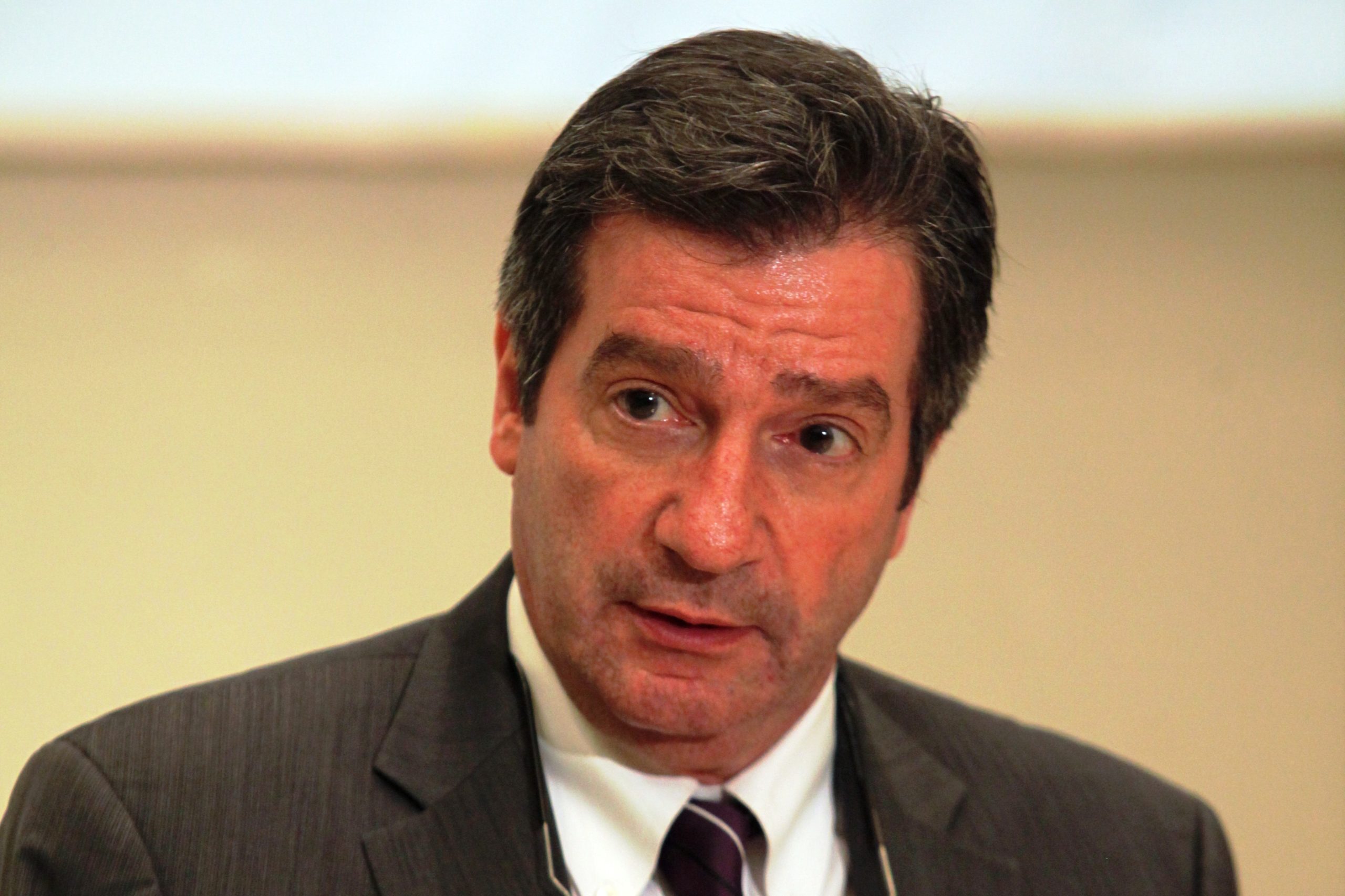 Καμίνης: Να βρεθεί αμέσως λύση για τον Ρωμανό