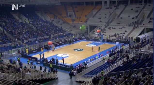 Συνεχίζεται το ματς στο ΟΑΚΑ – ΤΩΡΑ