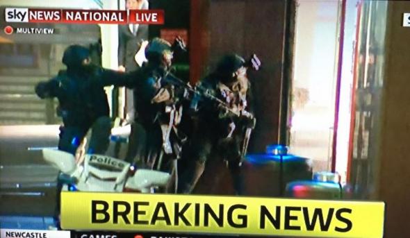 Σίδνεϋ – Έφοδος της αστυνομίας στο καφέ