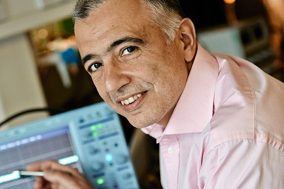 Ελληνοκύπριος θα κάνει τις γυναίκες να δείχνουν πιο νέες