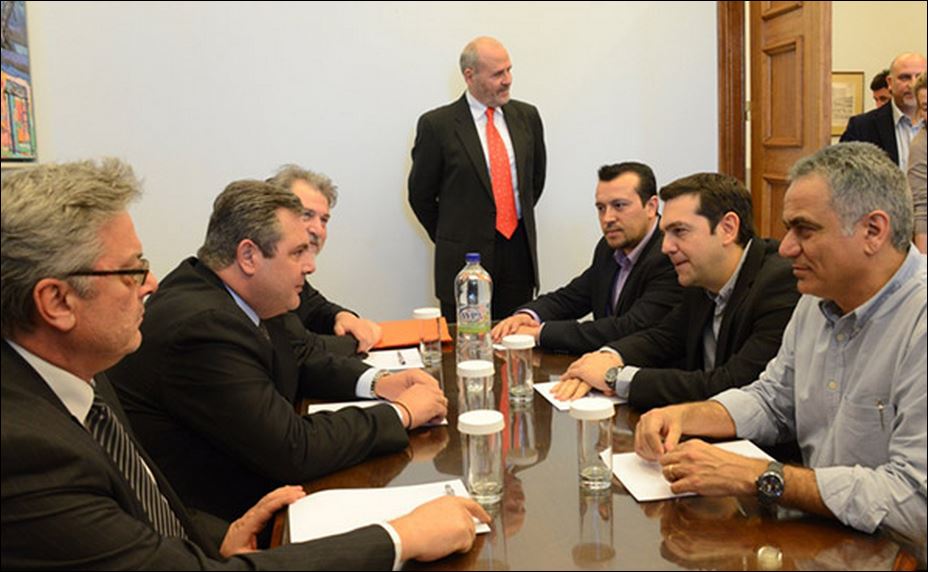 Ο Παπαμιμίκος για τον Αποστολόπουλο και τις φωτογραφίες με τον πρόεδρο των ΑΝΕΛ – Τι απαντά ο Καμμένος