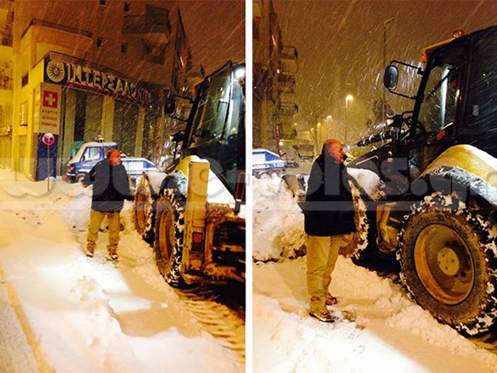 Ολονύχτια επιχείρηση αποχιονισμού στο Βόλο – ΦΩΤΟ