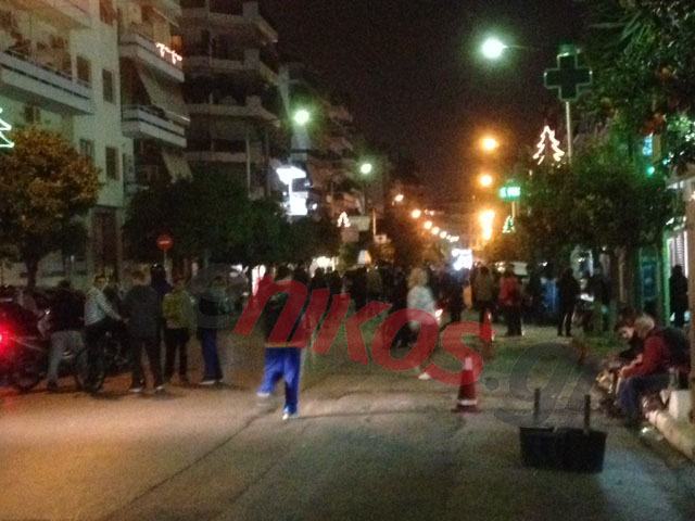 ΤΩΡΑ-ΦΩΤΟ-Ολοκληρώθηκε η συγκέντρωση για τον Μιχαηλίδη